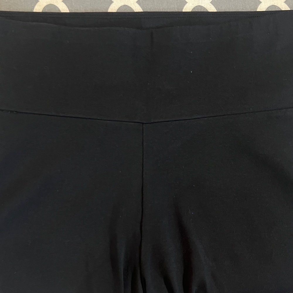 adidas Originals Shorts - Picture 7 of 8